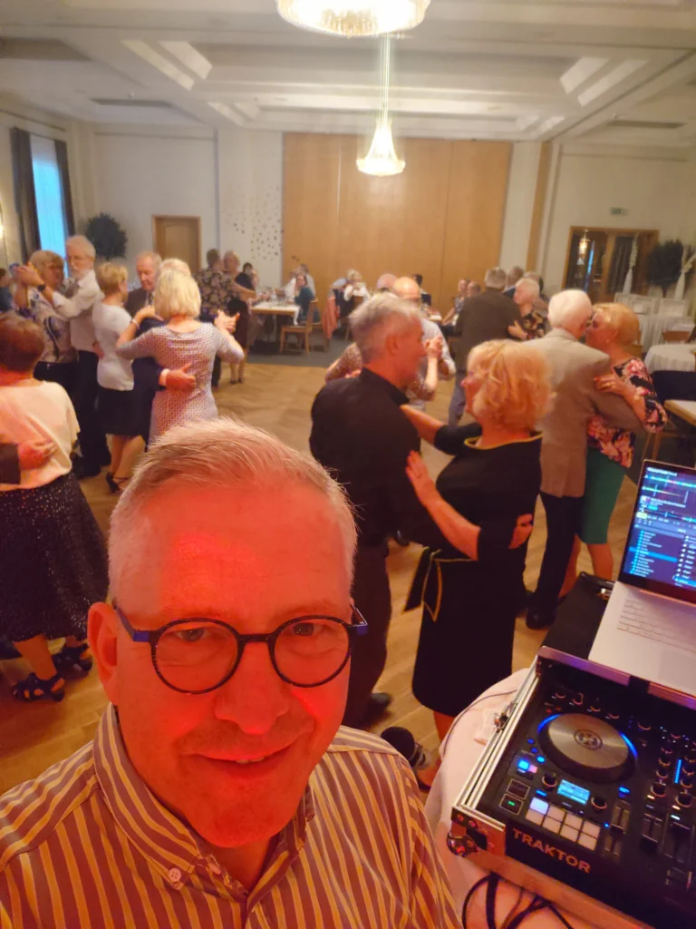 Djheinz com frontpicture (1)